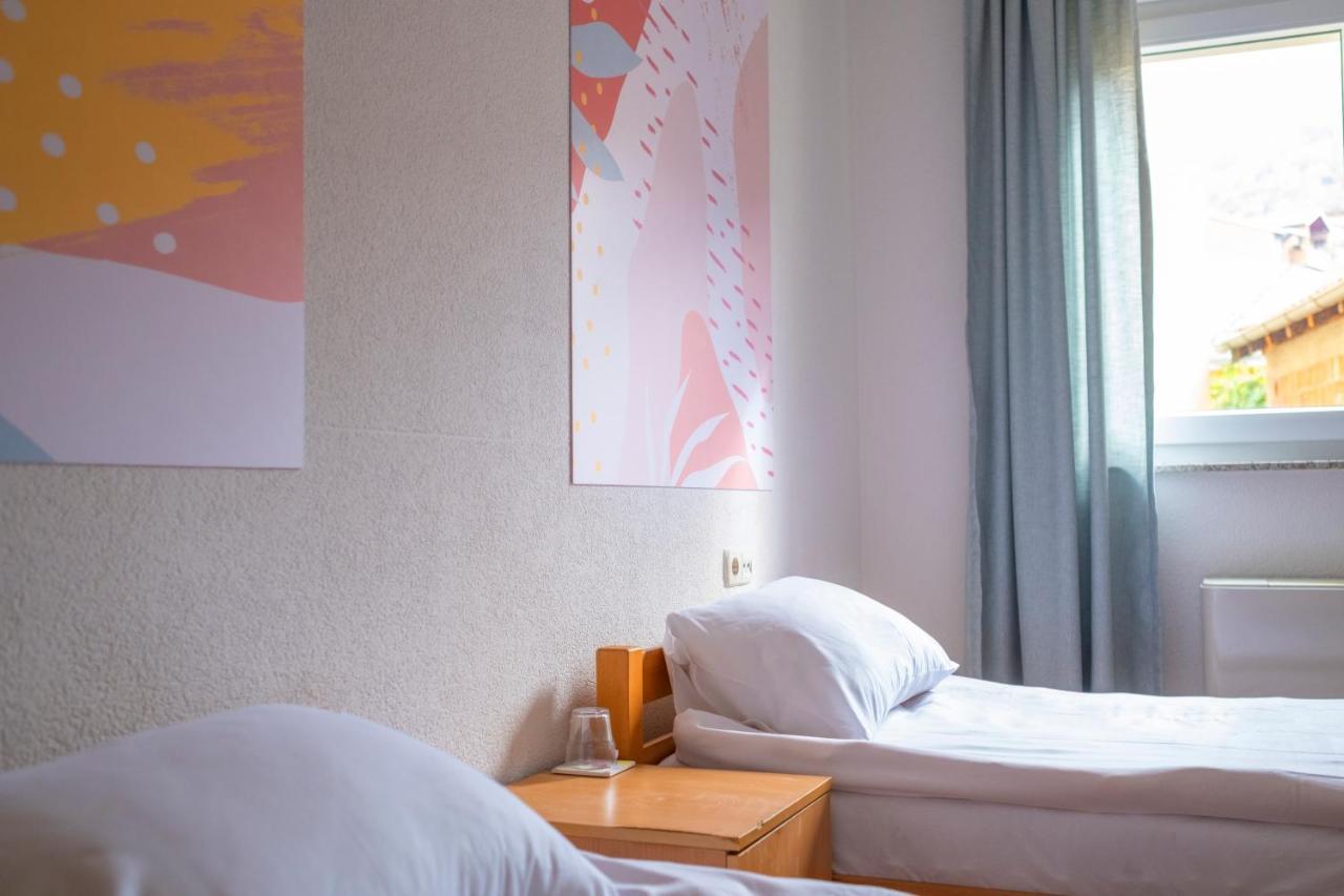 Mint Hotel Prizren Ngoại thất bức ảnh